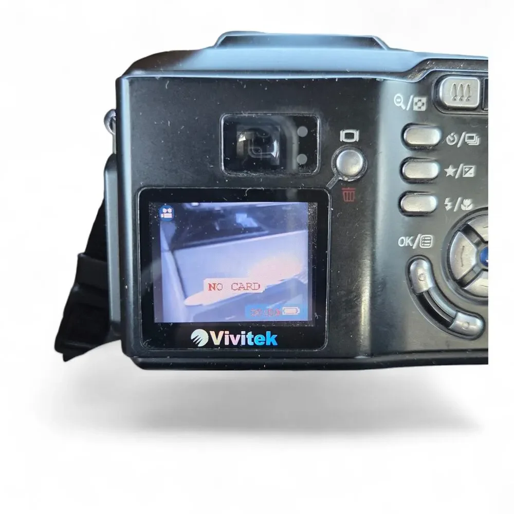 Vintage Vivitek 521z3 Digital Camera 5.0MP 6x Power Zoom